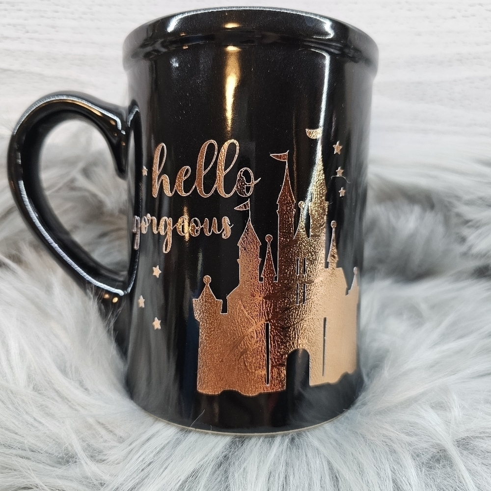 Hello Gorgeous Castle mug